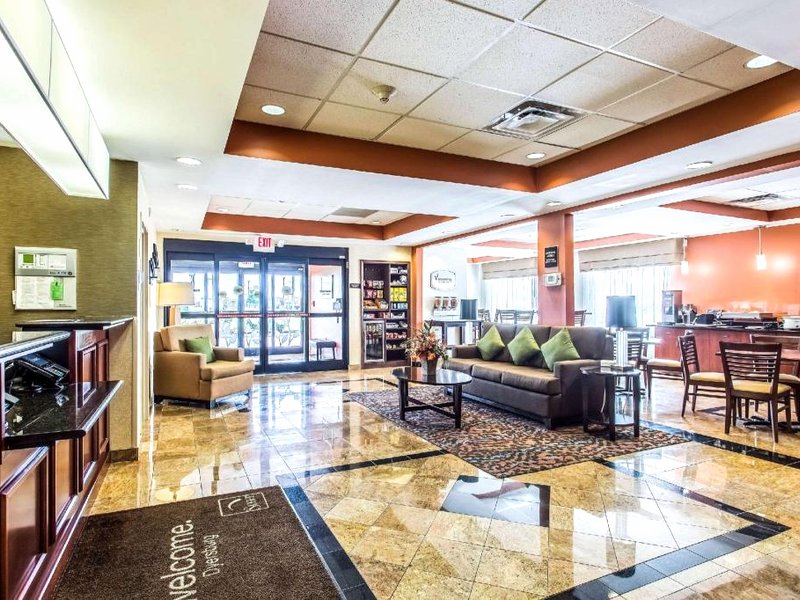 スリープ イン&スイーツ ダイアーズバーグ インターステート 155 (Sleep Inn & Suites Dyersburg I-155)の写真