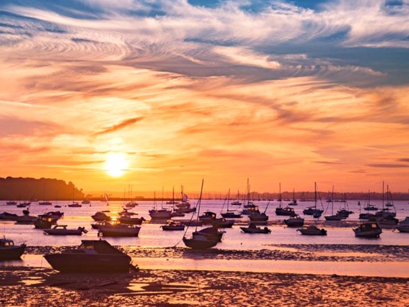ROOMS AT THE QUAYSIDE - stylish en-suite rooms on Poole Quay all fully refurbedの写真