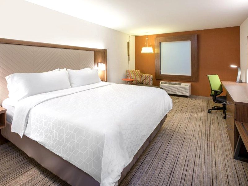 ホリデイ イン エクスプレス アンド スイーツ チリワック イースト バイ IHG (Holiday Inn Express and Suites Chilliwack East By IHG)の写真