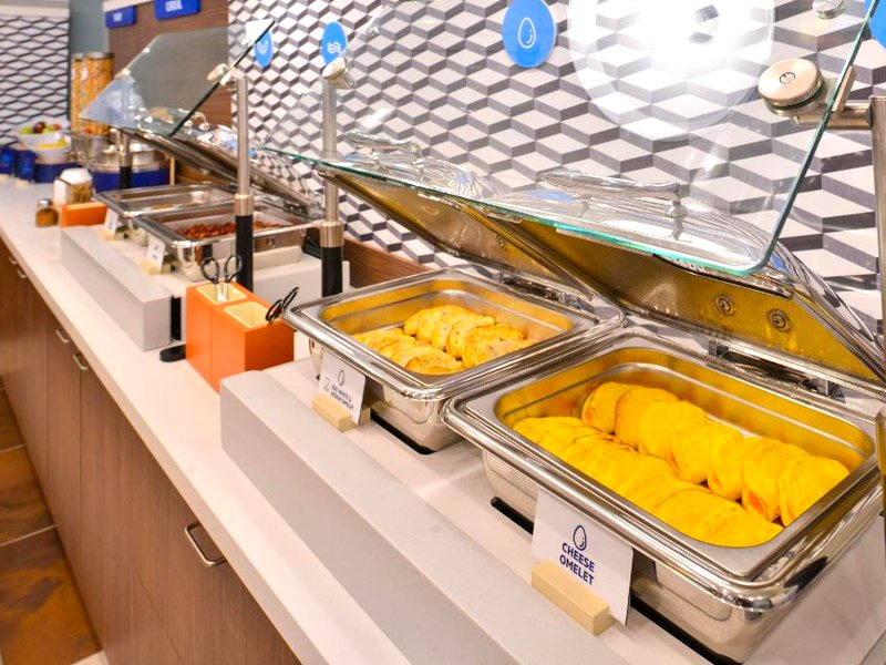 ホリデイ イン エクスプレス アンド スイーツ チリワック イースト バイ IHG (Holiday Inn Express and Suites Chilliwack East By IHG)の写真