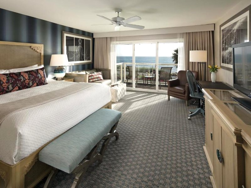 スパイグラス イン (Spyglass Inn)の写真