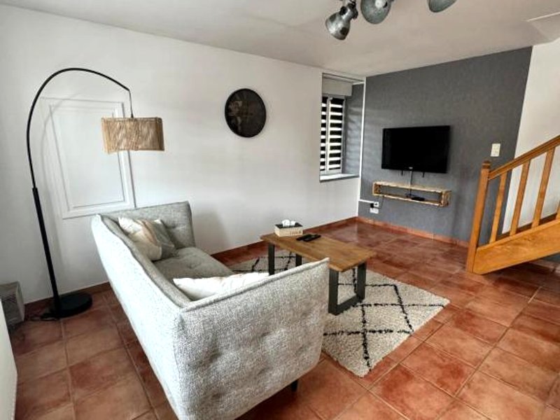 Maison aux pieds du circuit de Mirecourtの写真