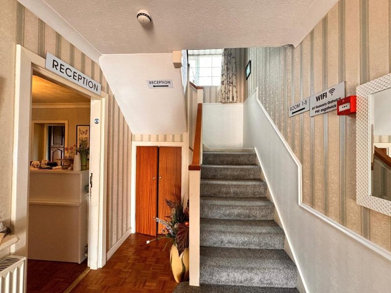 オール シーズンズ ガトウィック ゲスト ハウス (All Seasons Gatwick Guest House)の写真