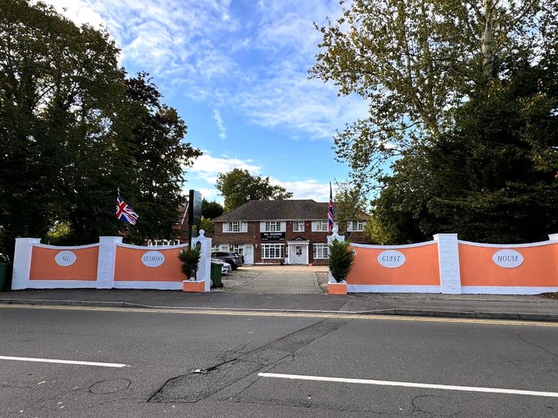 オール シーズンズ ガトウィック ゲスト ハウス (All Seasons Gatwick Guest House)の写真