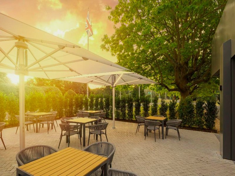 ホリデイ イン ロンドン ガトウィック エアポート バイ IHG (Holiday Inn London - Gatwick Airport By IHG)の写真