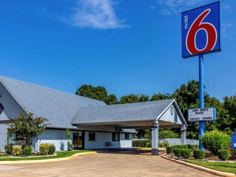 Motel 6 Alvin, TXの写真