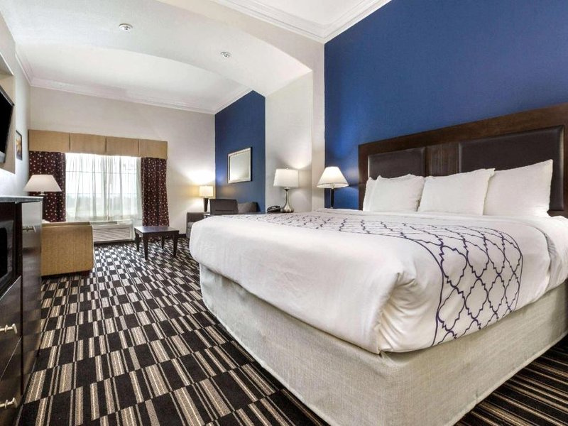 La Quinta Inn & Suites by Wyndham Alvinの写真