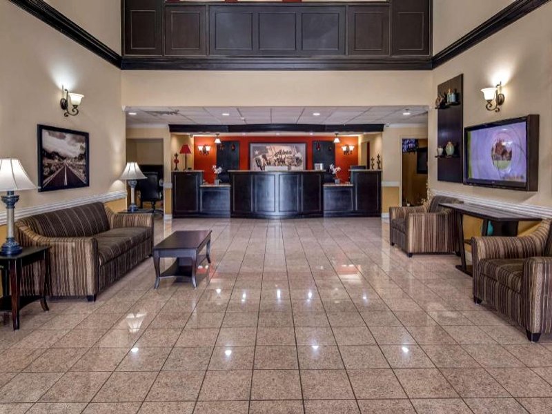 シュアステイ プラス ホテル バイ ベスト ウェスタン アルヴィン (SureStay Plus Hotel by Best Western Alvin)の写真