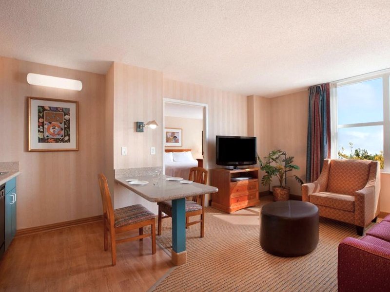 Homewood Suites by Hilton Falls Church - I-495 @ Rt. 50の写真
