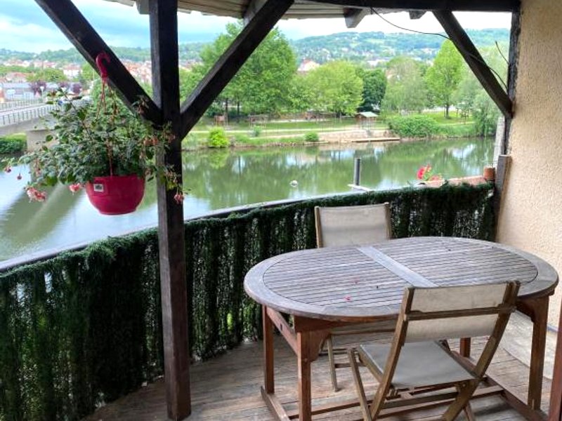 La casa du port, Chambres, suite privée, appartement avec vue sur la rivière (La casa du port, Chambres, suite privee, appartement avec vue sur la riviere)の写真