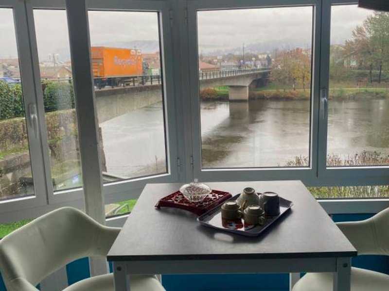 La casa du port, Chambres, suite privée, appartement avec vue sur la rivière (La casa du port, Chambres, suite privee, appartement avec vue sur la riviere)の写真