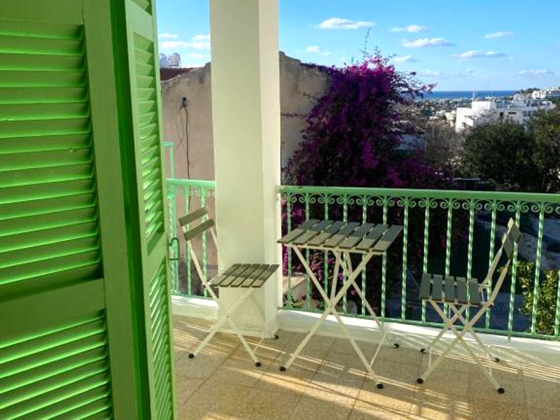 Hostl - Beds & Rooms - The Hostel Inn Paphos, Old Townの写真