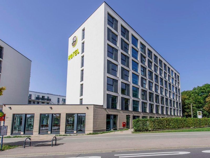 B&B ホテル ノイ ウルム (B&B Hotel Neu-Ulm)の写真