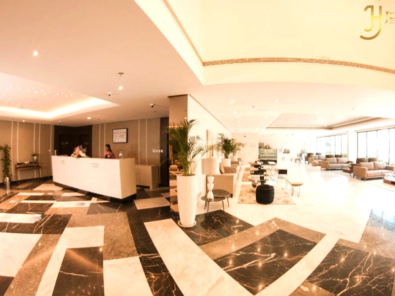 Sunday Luxury Downtown Adliya Formerly Jewel Hotel の写真