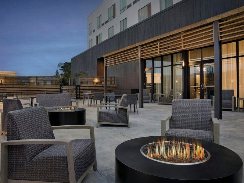 Courtyard Antioch Pittsburgの写真