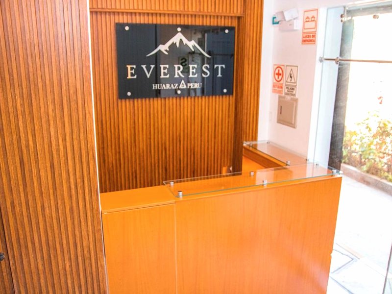 Hotel Turístico Everest (Hotel Turistico Everest)の写真