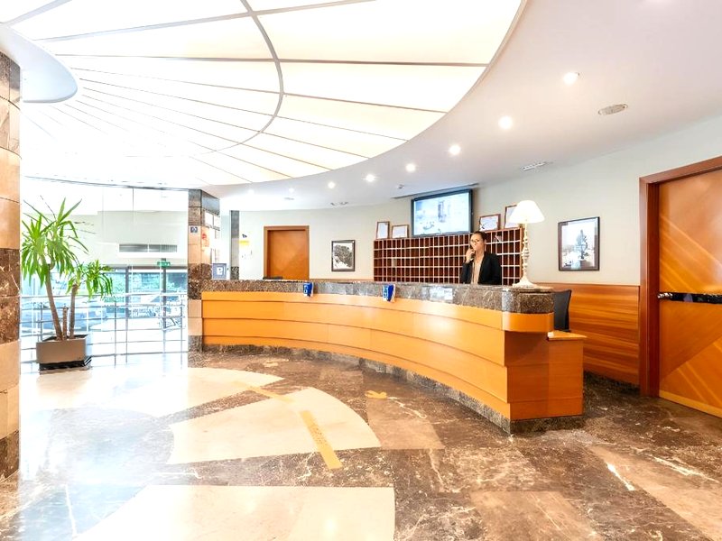 ホテル&アパルタホテル セルス コスモス (Hotel & Apartahotel SERHS Cosmos)の写真