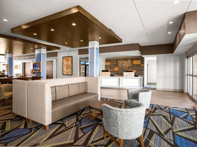 Holiday Inn Express & Suites Sanford- Lake Mary By IHGの写真