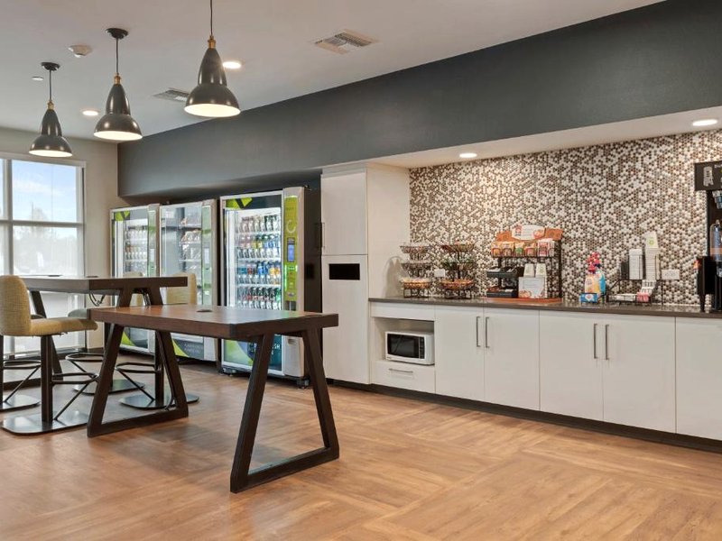 エクステンデッド ステイ アメリカ プレミア スイーツ オーランド サンフォード (Extended Stay America Premier Suites - Orlando - Sanford)の写真
