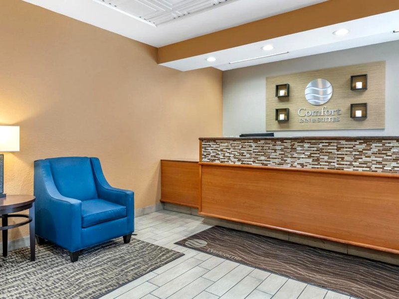 コンフォート イン&スイーツ オーランド ノース (Comfort Inn & Suites Orlando North)の写真
