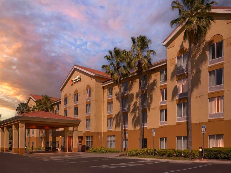 コンフォート イン&スイーツ オーランド ノース (Comfort Inn & Suites Orlando North)の写真