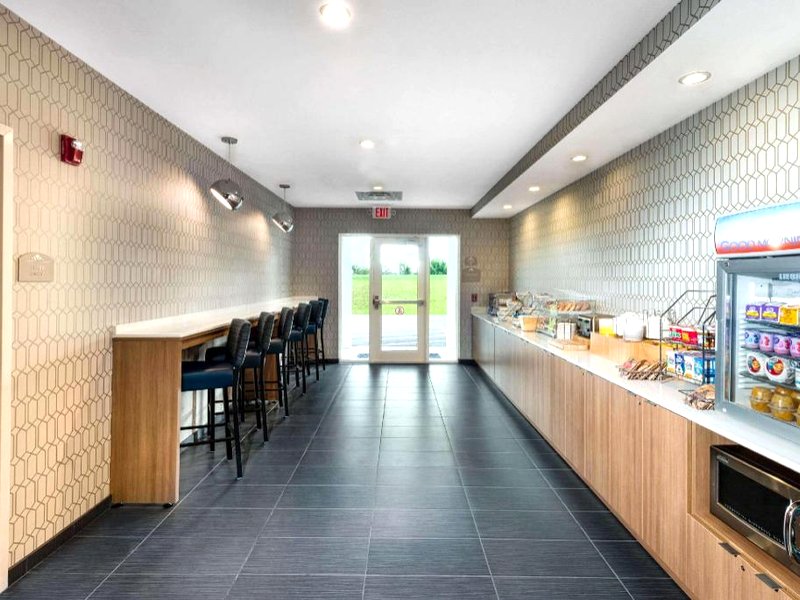 Microtel Inn & Suites by Wyndham Farmingtonの写真