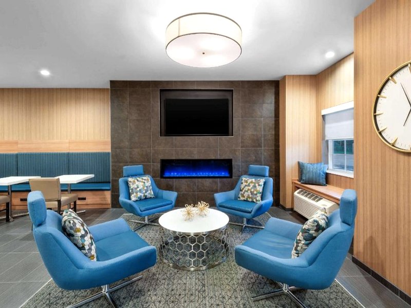 Microtel Inn & Suites by Wyndham Farmingtonの写真
