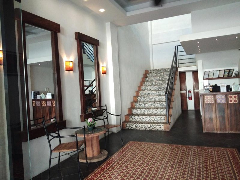 Travellers Inn by Javaの写真