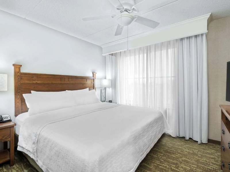 Homewood Suites by Hilton Buffalo-Amherstの写真