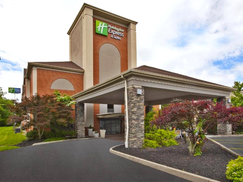 Holiday Inn Express Hotel & Suites Cincinnati Northeast-Milford By IHGの写真