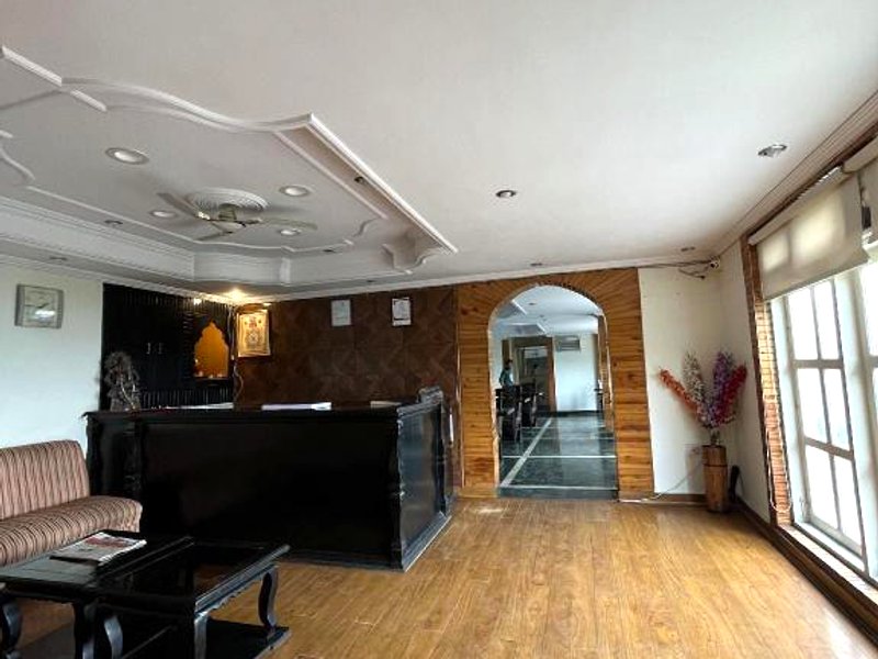 Gautam Residency Chambaの写真