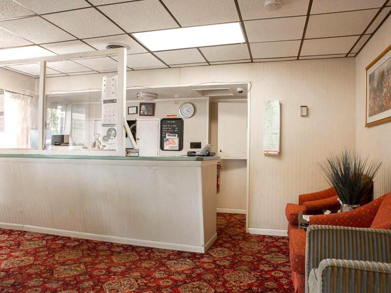 ベッドフォード モーテル (Bedford Motel)の写真