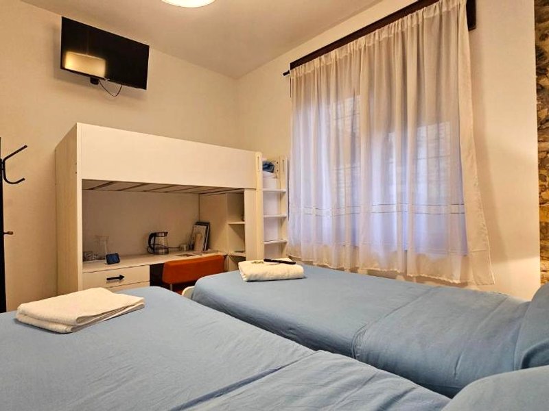 TUUL ETXEA, Habitación en caserío a 8km de Bilbao, Baño compartido (TUUL ETXEA, Habitacion en caserio a 8km de Bilbao, Bano compartido)の写真