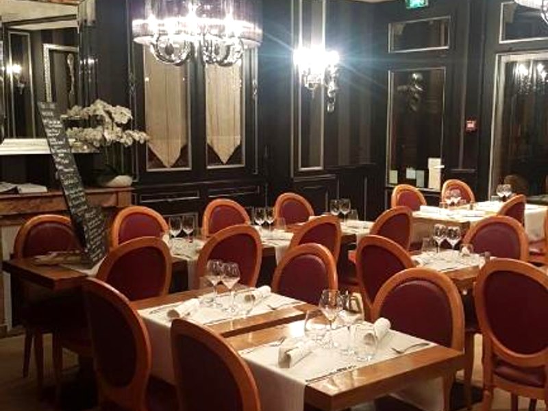 ラ シャンパーニュ アルデンヌ - ホテル カブール (La Champagne Ardenne - HOTEL CABOURG)の写真