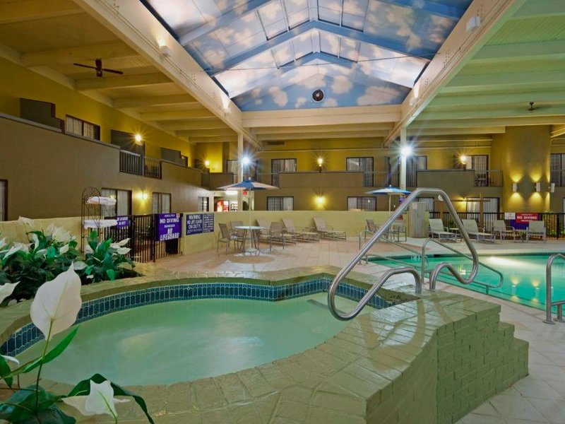 エンビジョン ホテル アンド カンファレンス センター マンスフィールド MA (enVision Hotel and Conference Center Mansfield MA)の写真