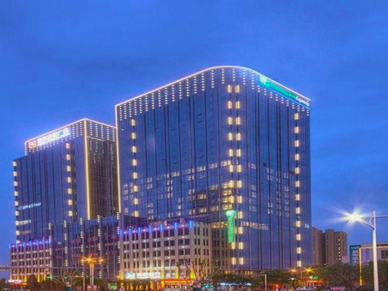 ホリデイ イン エクスプレス パンジン ダウンタウン バイ IHG (Holiday Inn Express Panjin Downtown By IHG)の写真