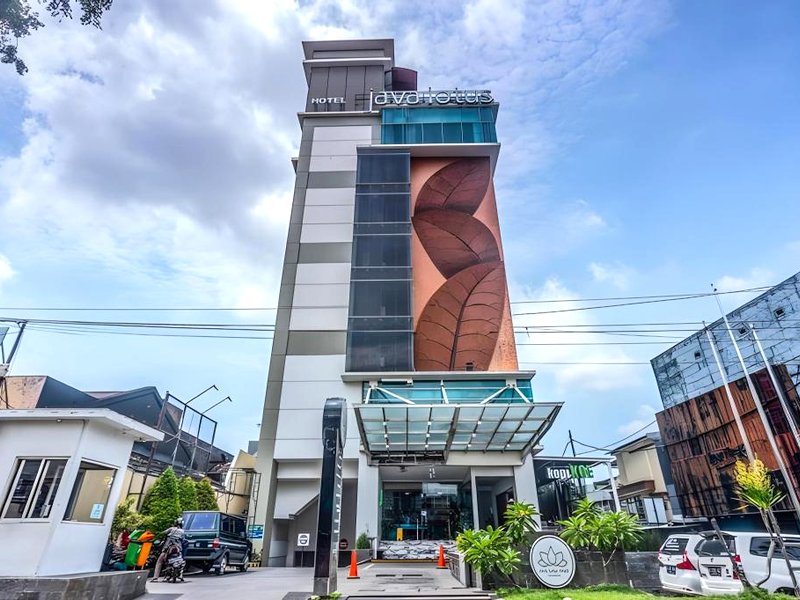 ジャバ ロータス ホテル ジェンバー (Java Lotus Hotel Jember)の写真