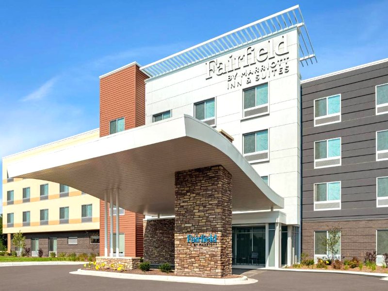 Fairfield Inn & Suites Milwaukee Westの写真