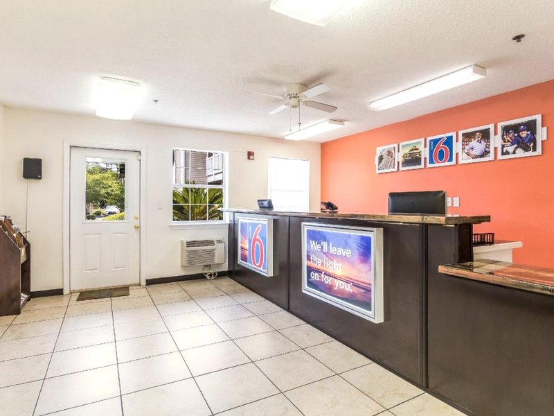 Motel 6 Gulf Shores, ALの写真