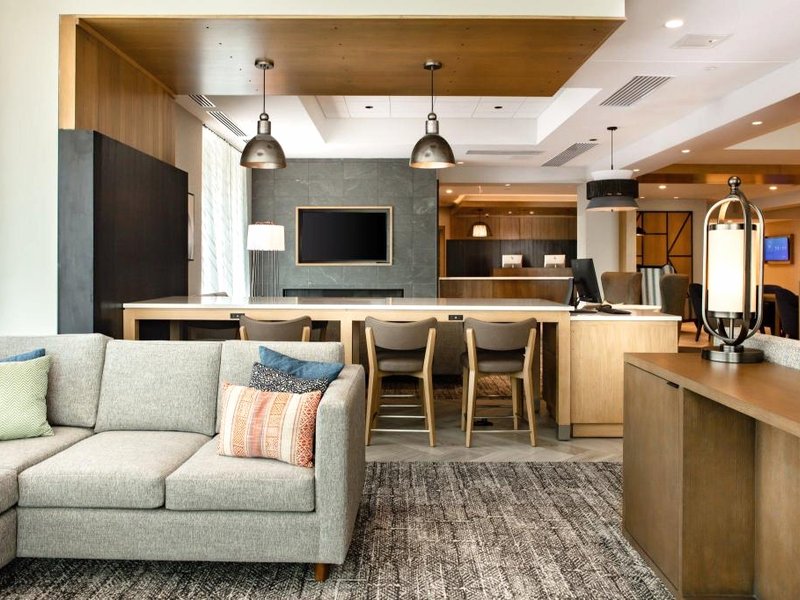 Staybridge Suites Iowa City Coralville By IHGの写真