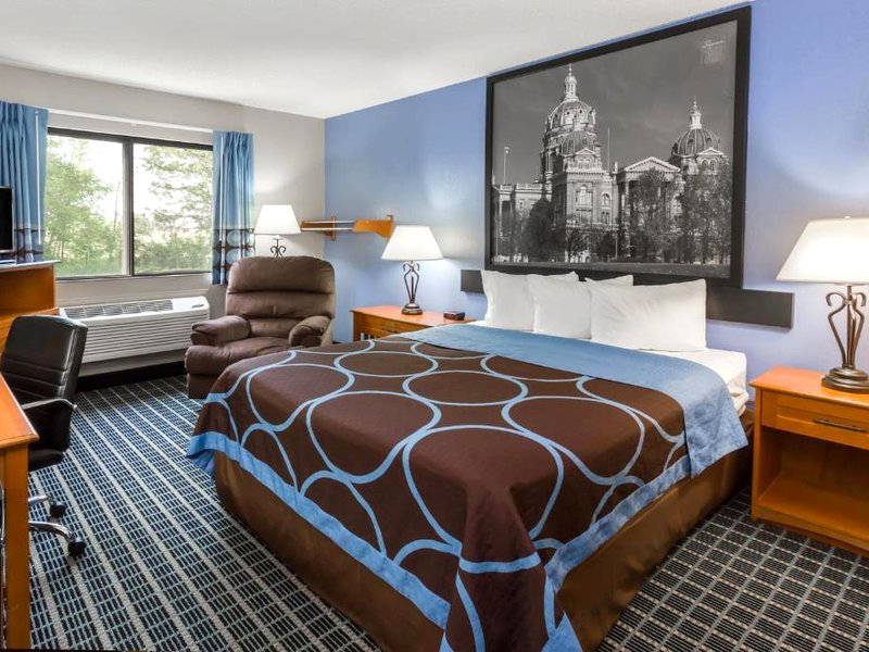 スーパー 8 バイ ウインダム アイオワ シティ コーラルビル (Super 8 By Wyndham Iowa City/Coralville)の写真