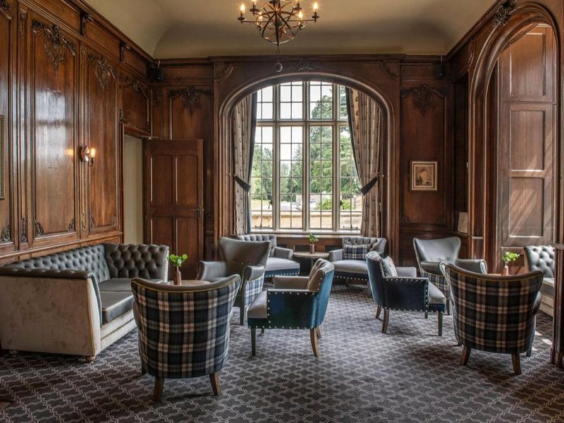 デ ヴィア ホースレー エステート (De Vere Horsley Estate)の写真