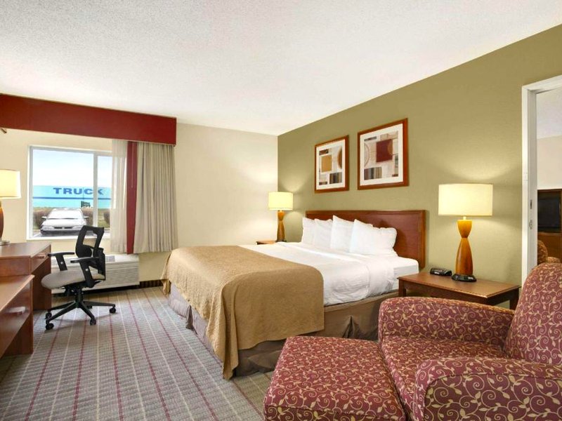 ベイモント バイ ウィンダム エバンズビル ノース/ハウブスタット (Baymont by Wyndham Evansville North/Haubstadt)の写真
