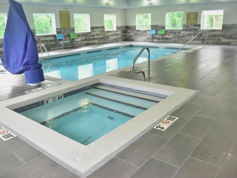 キャンドルウッド スイーツ カンザスシティ インディペンデンス バイ IHG (Candlewood Suites : Kansas City - Independence By IHG)の写真