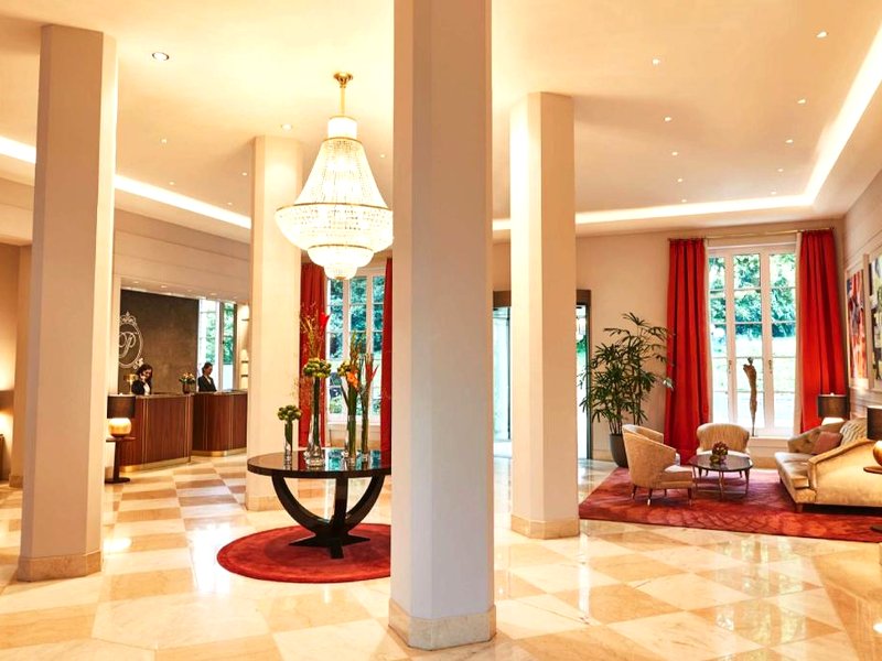 シュタイゲンベルガー グランドホテル ピータースバーグ (Steigenberger Grandhotel Petersberg)の写真