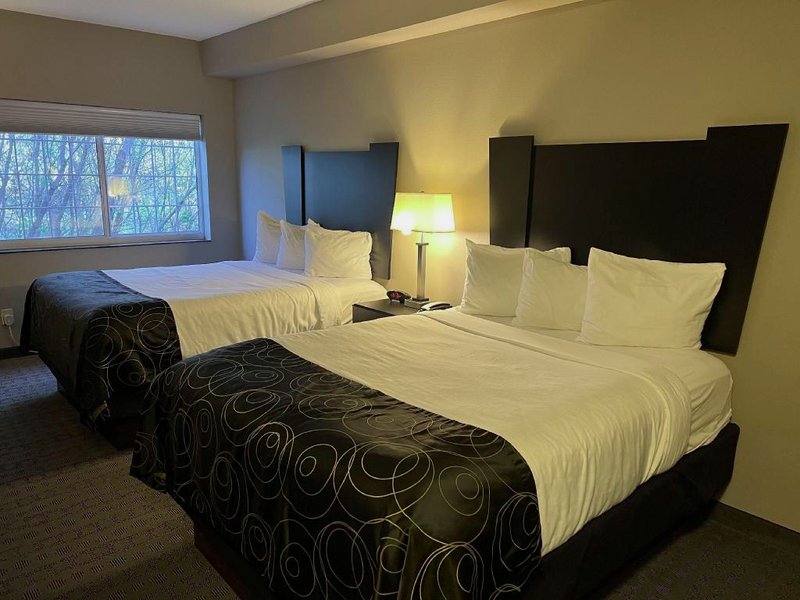 Okoboji Inn & Suitesの写真