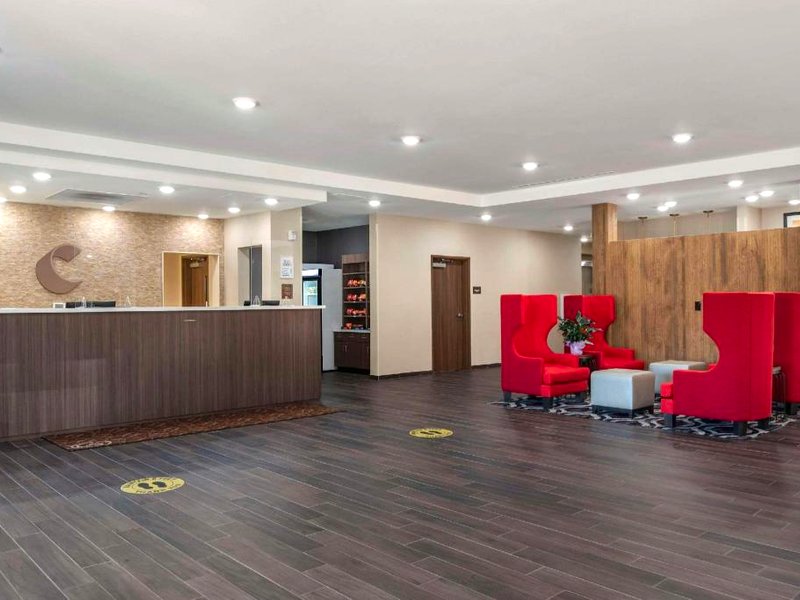 コンフォート イン アンド スイーツ ダウンタウン (Comfort Inn & Suites Downtown near University)の写真