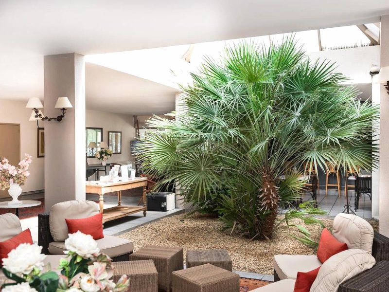 GOLDEN TULIP AVIGNON LE PARADOUの写真