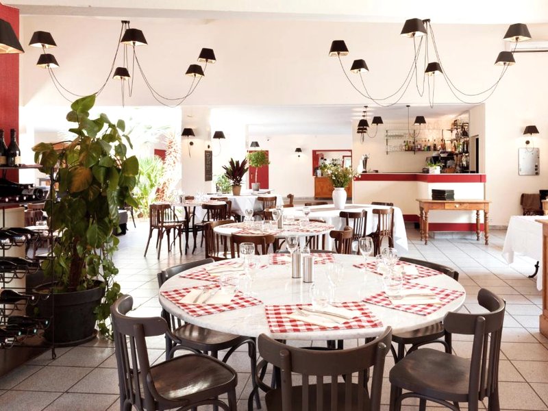 GOLDEN TULIP AVIGNON LE PARADOUの写真