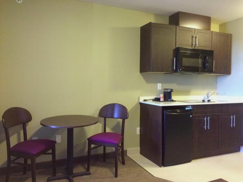 Meridian Inn & Suites Lloydminsterの写真